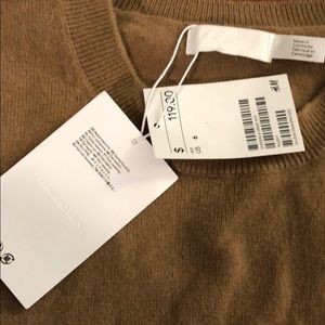 H&M Sweaters - H&M Cashmere Sweater. NWT. Size 6 H&M Sweaters - H&M Cashmere Sweater. NWT. Size 6